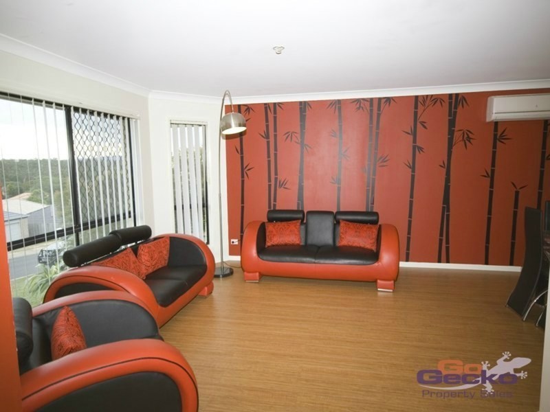 29 Scenic Crescent, Springfield QLD 4300