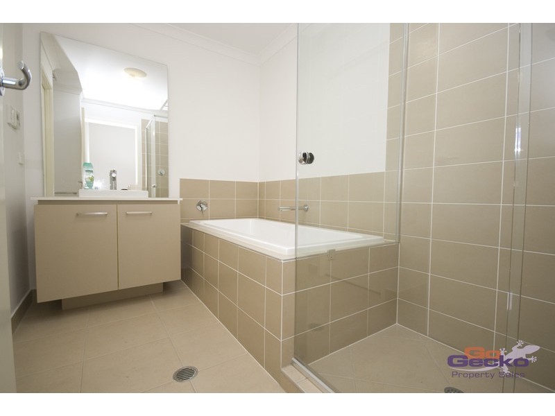 37 Caraway Street, Springfield Lakes QLD 4300