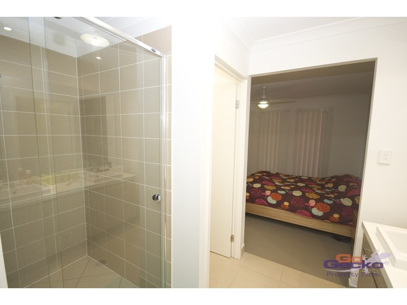 37 Caraway Street, Springfield Lakes QLD 4300