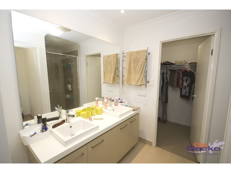 37 Caraway Street, Springfield Lakes QLD 4300