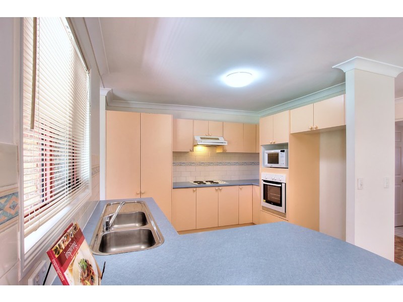 8 Seletar Place, Tanah Merah QLD 4128