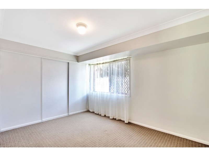 8 Seletar Place, Tanah Merah QLD 4128