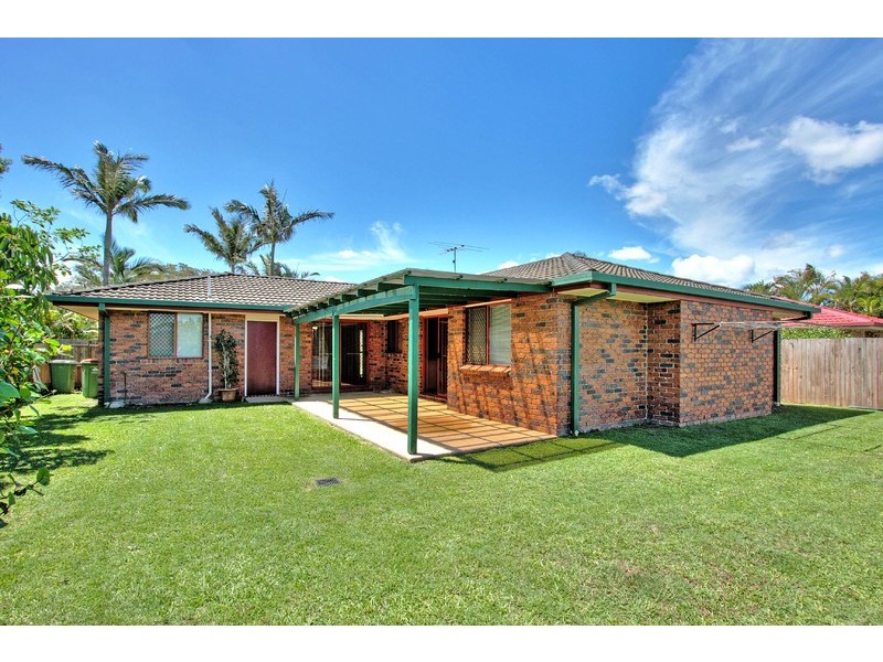 8 Seletar Place, Tanah Merah QLD 4128