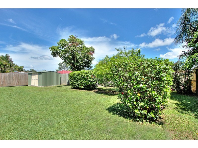 8 Seletar Place, Tanah Merah QLD 4128
