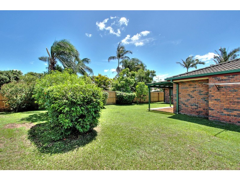 8 Seletar Place, Tanah Merah QLD 4128