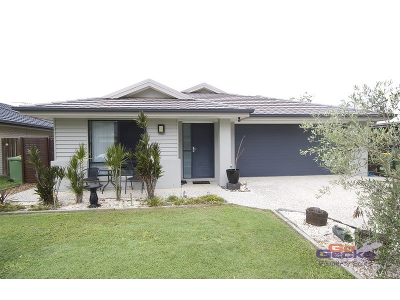 35 Quinn Close, Augustine Heights QLD 4300