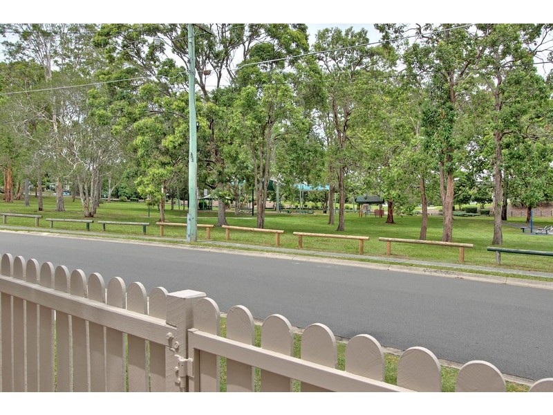 60 Dryandra Drive, Eagleby QLD 4207