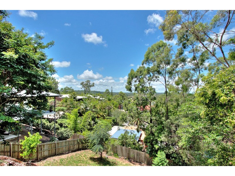 6 Excalibur Road, Cornubia QLD 4130