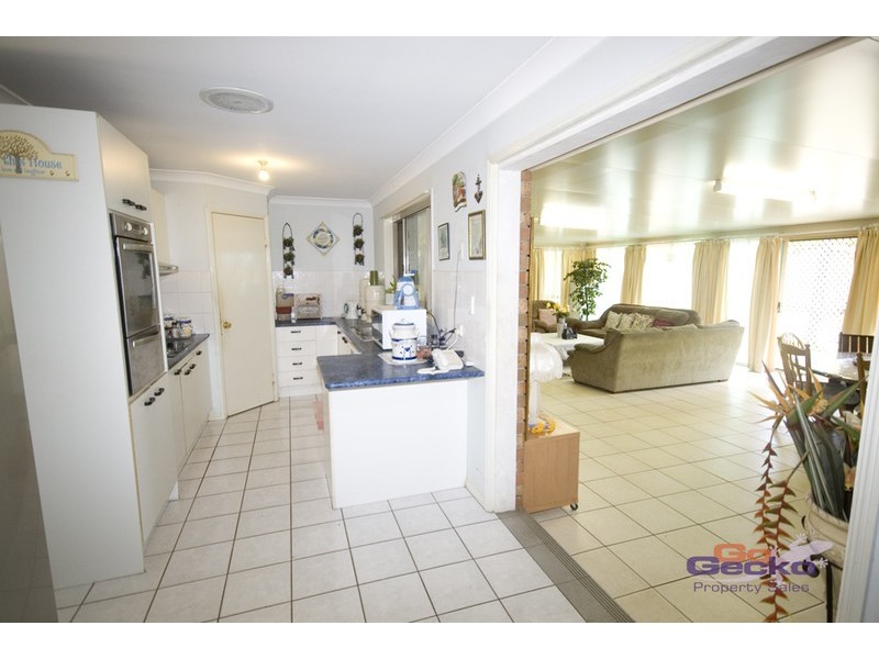 1 Farrier Court, New Beith QLD 4124