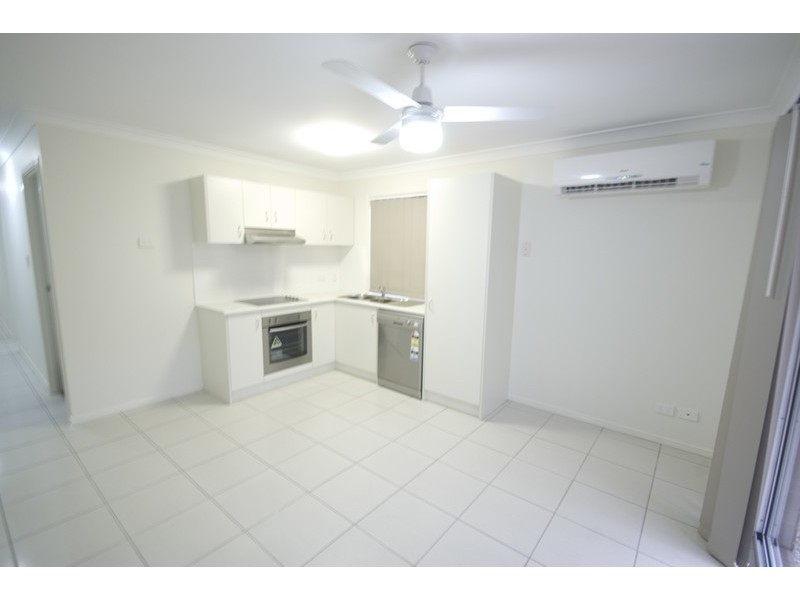 1/54 Pendragon Street, Raceview QLD 4305