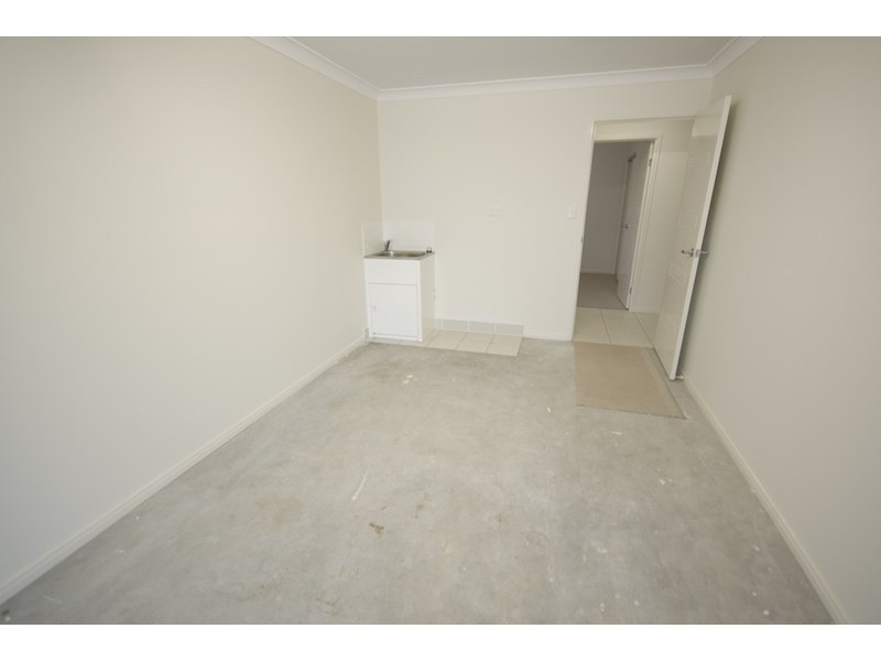 1/54 Pendragon Street, Raceview QLD 4305