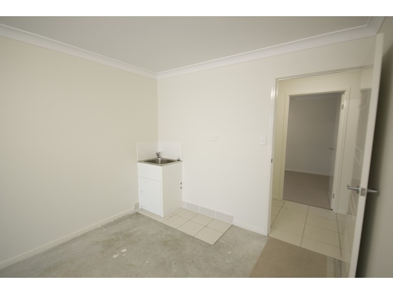 1/54 Pendragon Street, Raceview QLD 4305