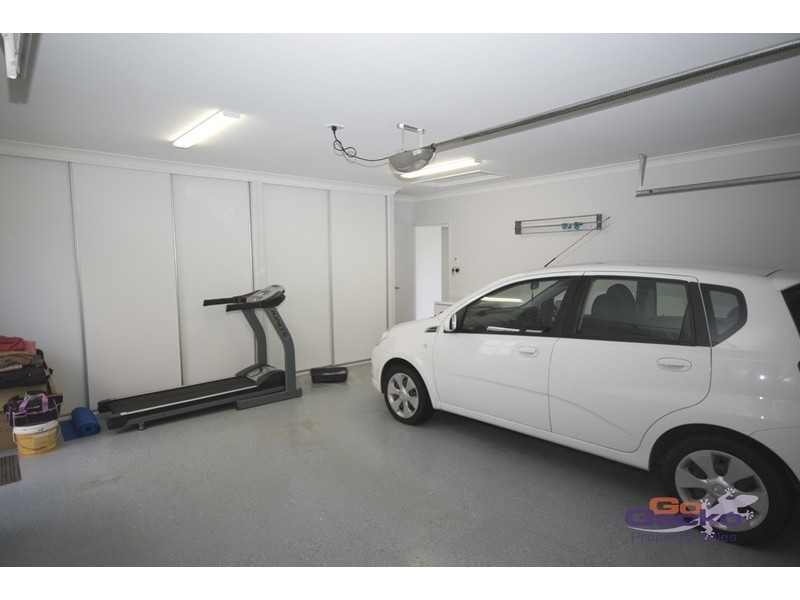 28 isidore, Augustine Heights QLD 4300