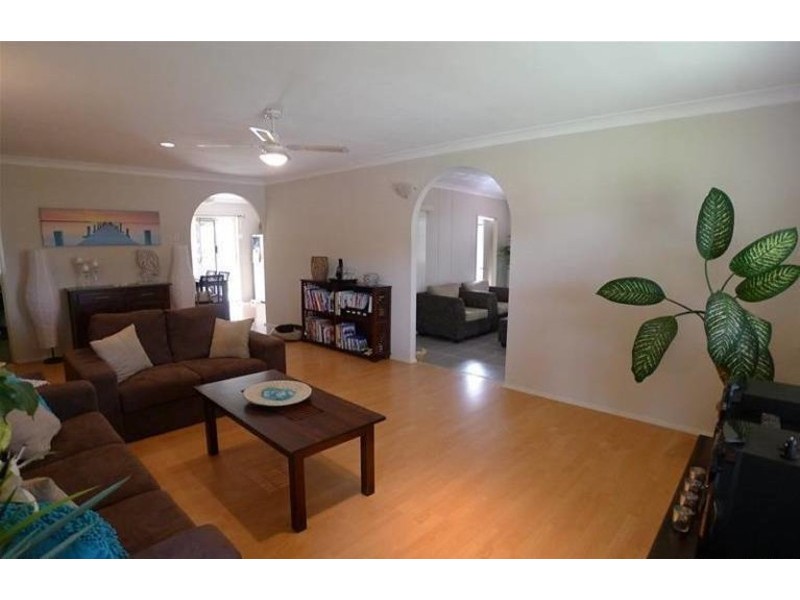 28 Denny Way, Rochedale South QLD 4123