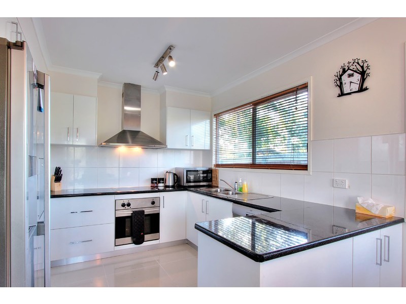 37 Valencia Way, Slacks Creek QLD 4127