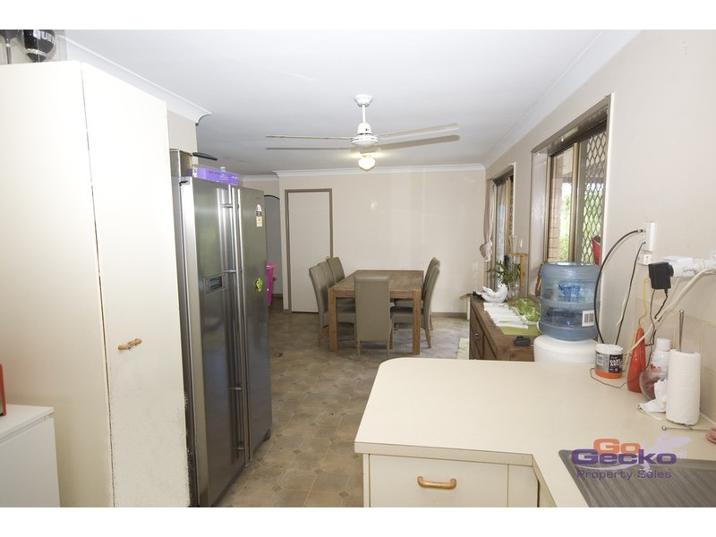 32 Garden Avenue, Camira QLD 4300