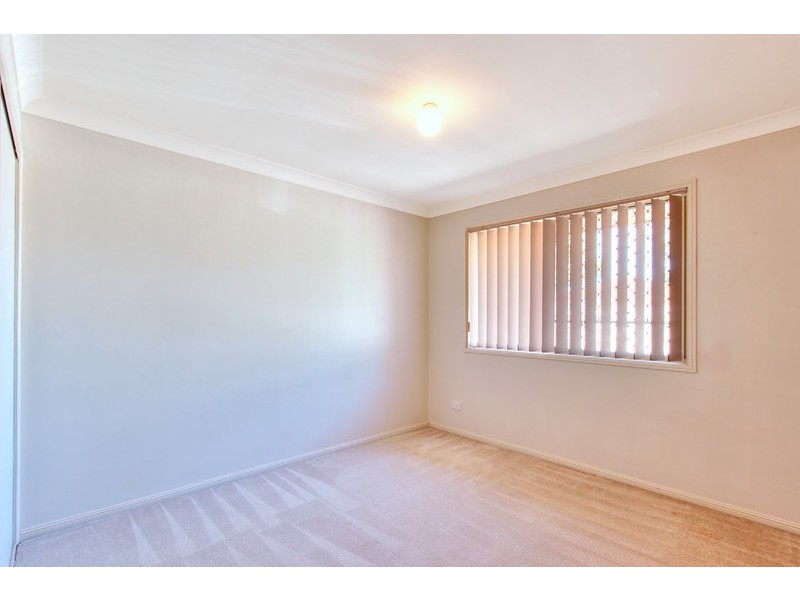 105 Pohon Drive, Tanah Merah QLD 4128