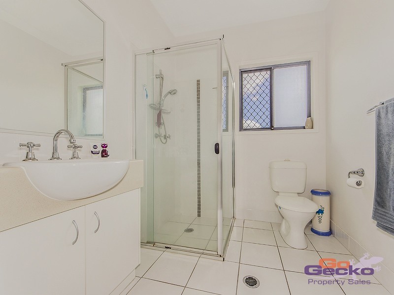 10 Martin Place, Redbank Plains QLD 4301