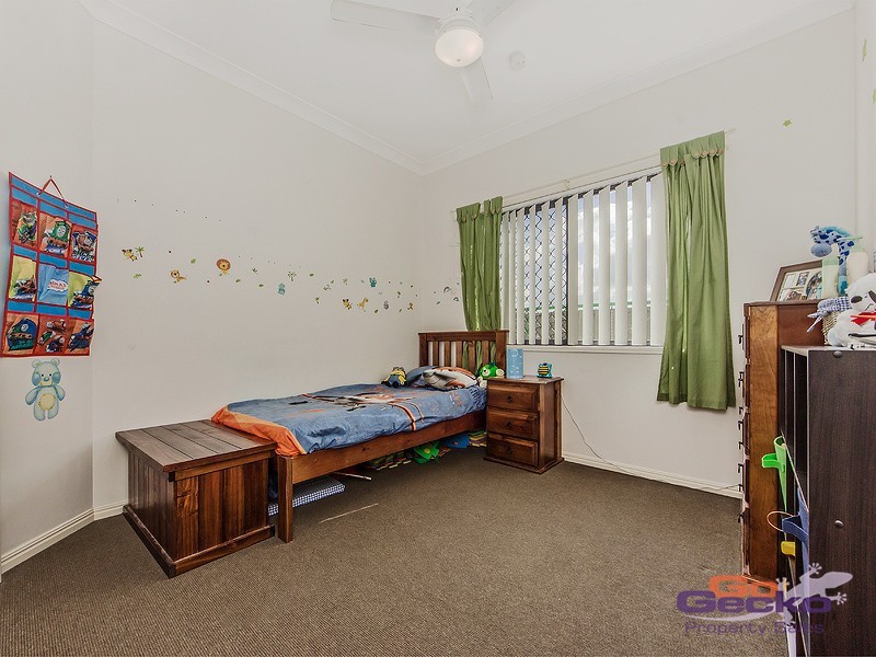 10 Martin Place, Redbank Plains QLD 4301