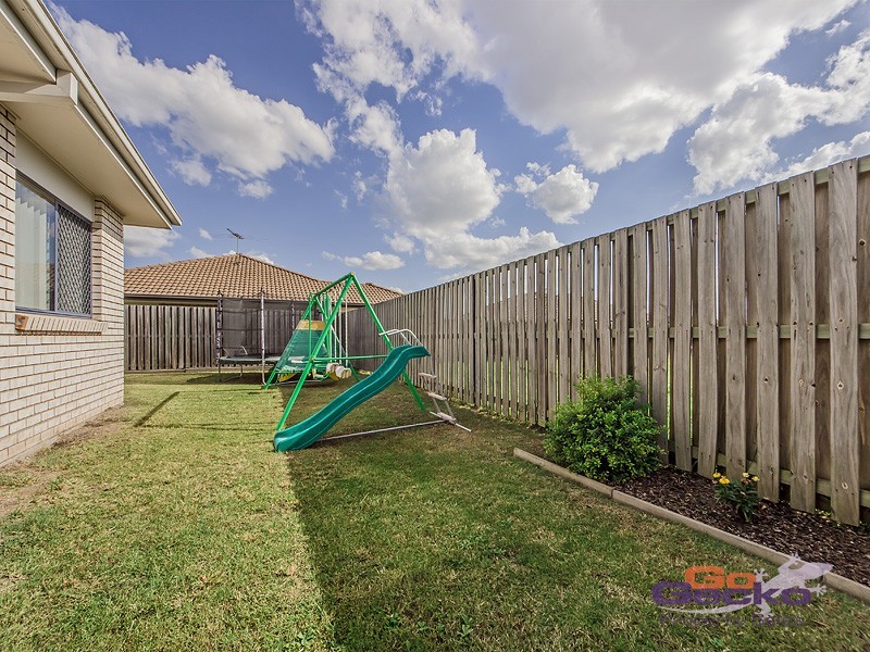 10 Martin Place, Redbank Plains QLD 4301