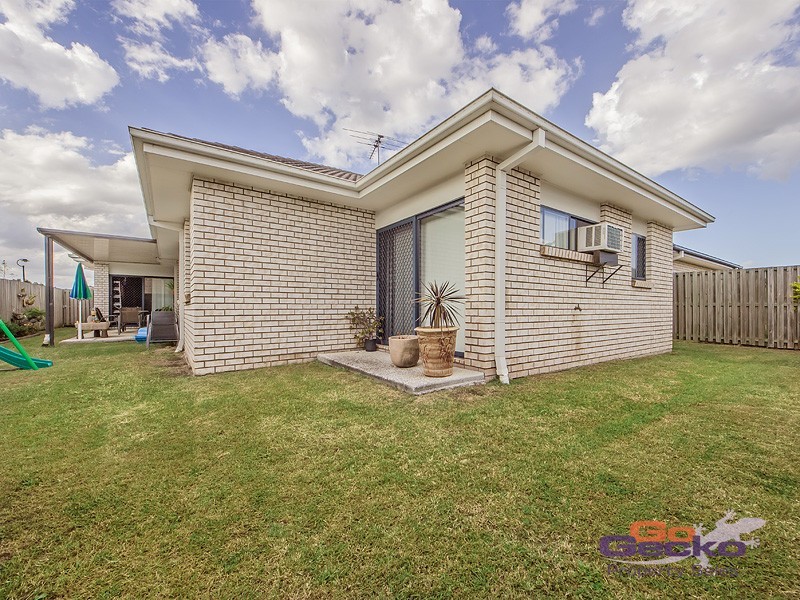 10 Martin Place, Redbank Plains QLD 4301
