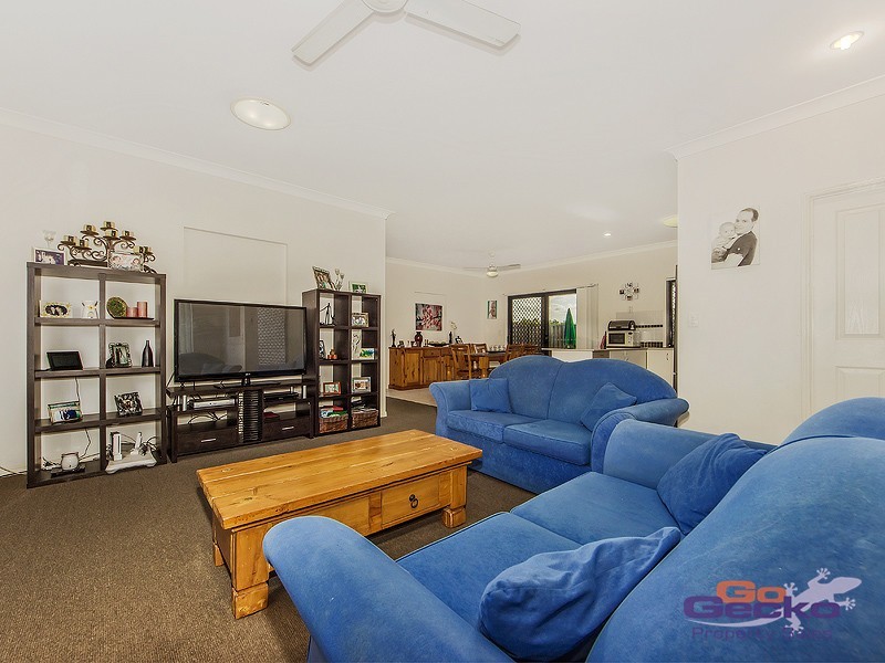 10 Martin Place, Redbank Plains QLD 4301