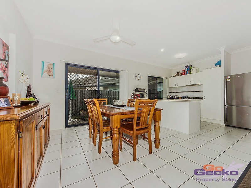 10 Martin Place, Redbank Plains QLD 4301
