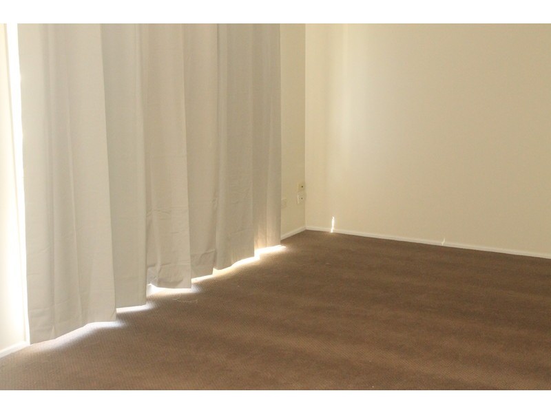 7 Perak Court, Tanah Merah QLD 4128