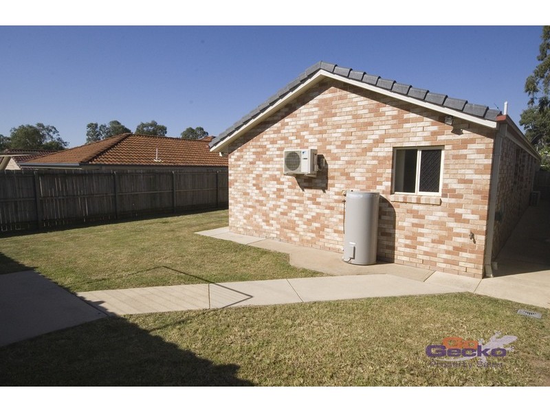 18 Mannix Place, Forest Lake QLD 4078