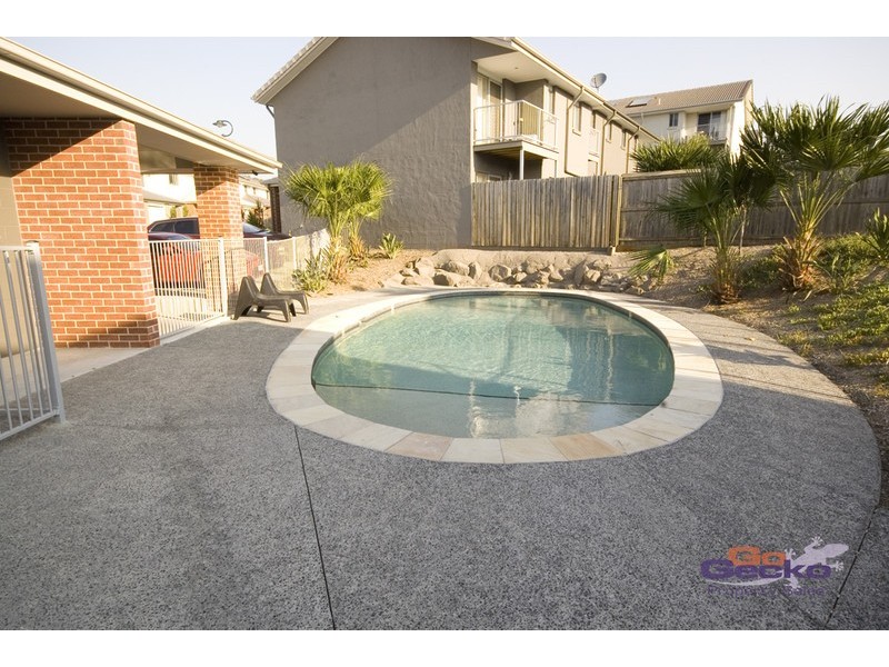 45 Blaxland Crecent, Redbank Plains QLD 4301