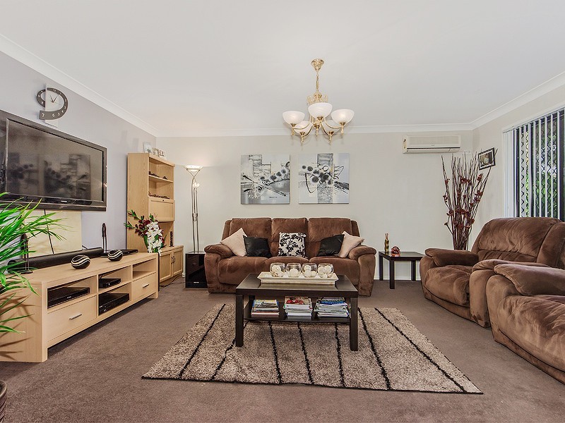 10 McDermott Street, Augustine Heights QLD 4300