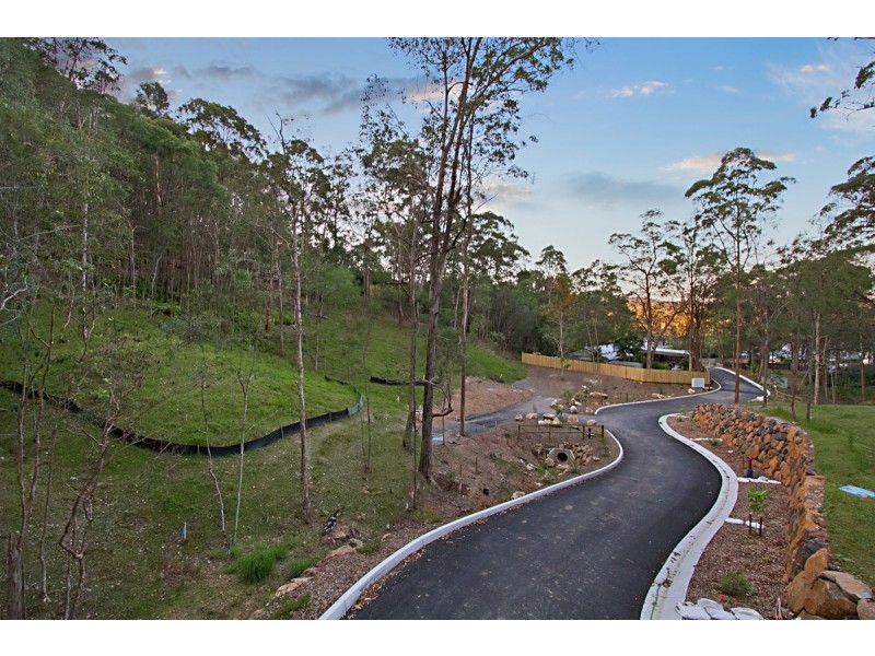 2,6,7,8/ 92 Trudy Crescent, Cornubia QLD 4130