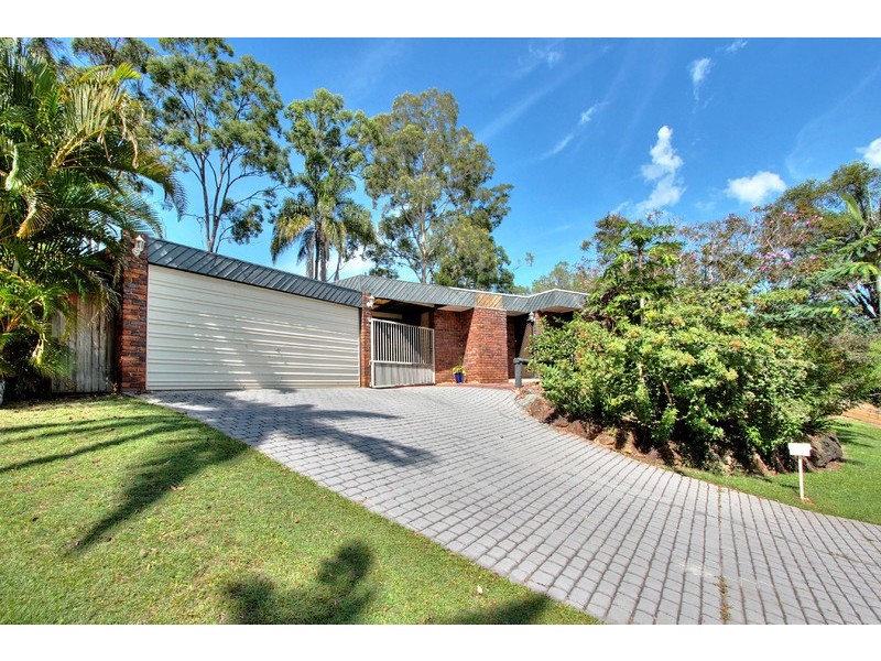 13 Ballan Court, Cornubia QLD 4130