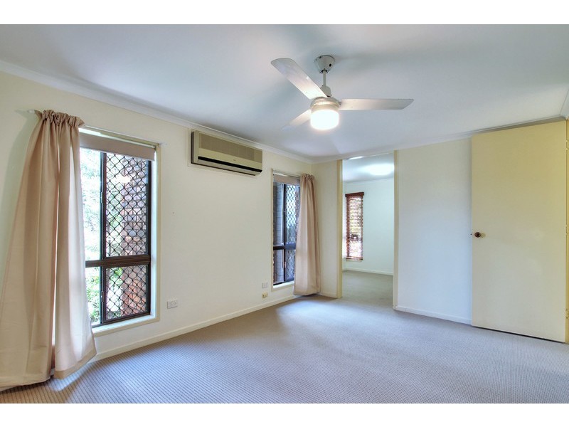 13 Ballan Court, Cornubia QLD 4130