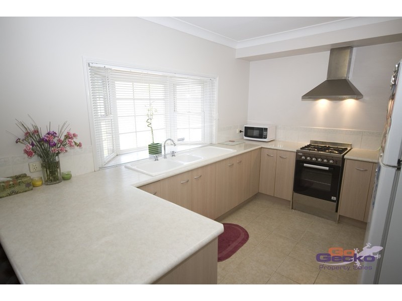 23 Clarendon Circuit, Forest Lake QLD 4078