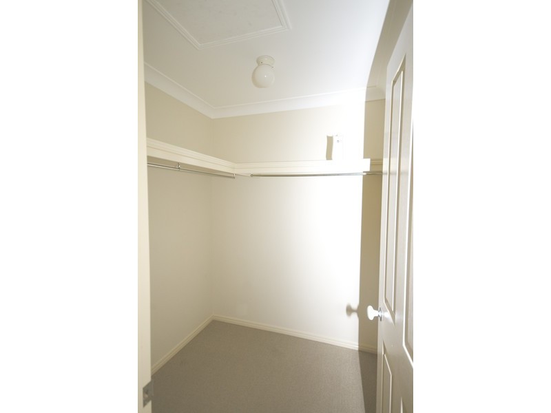 14 Swallowtail Crescent, Springfield Lakes QLD 4300
