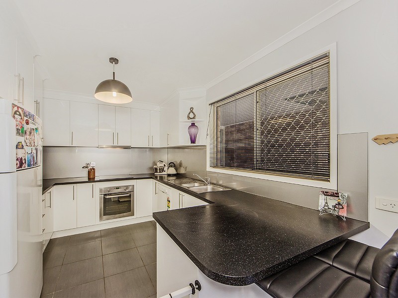 160 Henty Drive, Redbank Plains QLD 4301
