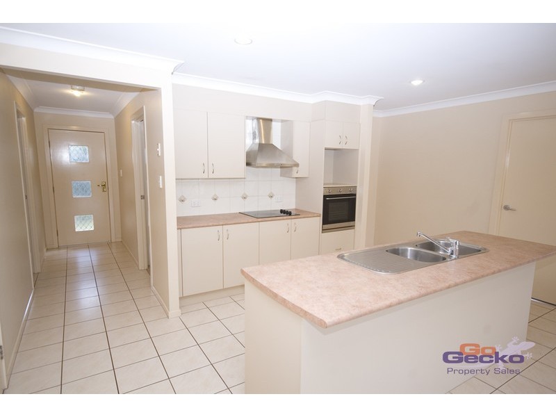 48 PENROSE Circuit, Redbank Plains QLD 4301