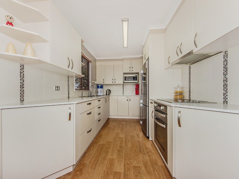 6 Caswell Street, Gailes QLD 4300