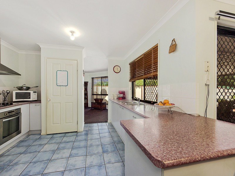 12 Sandy Creek Avenue, Camira QLD 4300