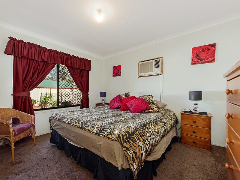 12 Sandy Creek Avenue, Camira QLD 4300