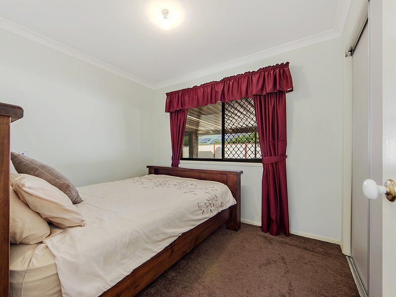 12 Sandy Creek Avenue, Camira QLD 4300
