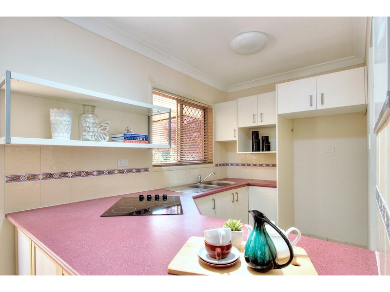 7 Juanita Grove, Springwood QLD 4127