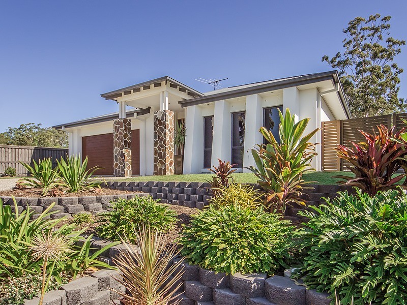15 Rockford Drive, Bellbird Park QLD 4300