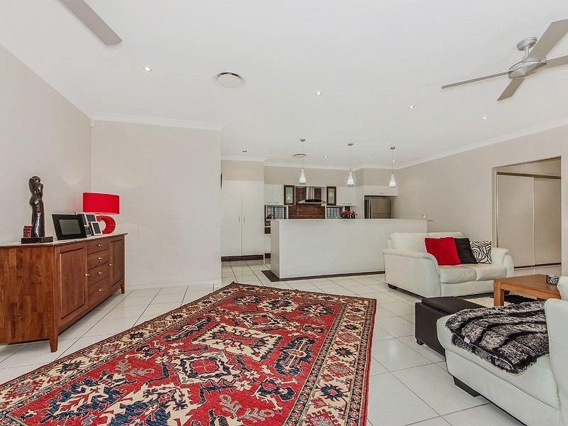 15 Rockford Drive, Bellbird Park QLD 4300