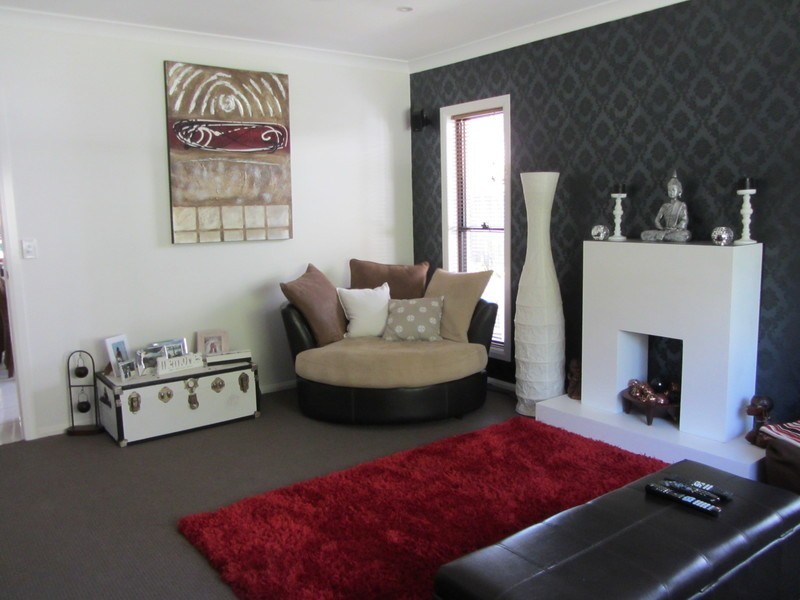 49 Farren Street, Camira QLD 4300