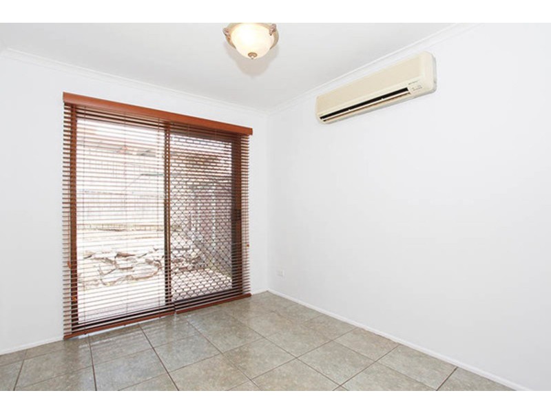 4 Chetwynd Street, Redbank Plains QLD 4301