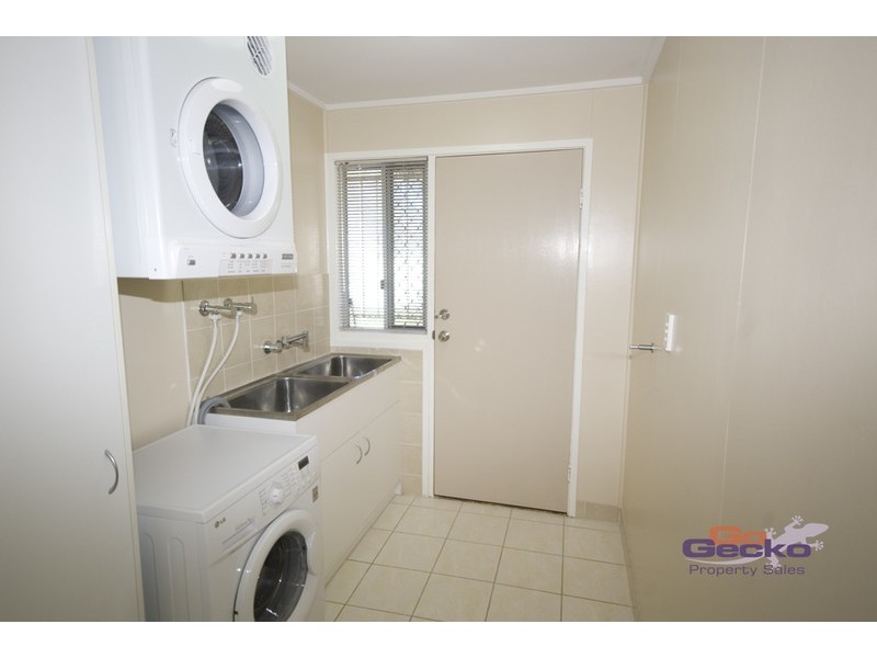 26 Hayden Street, Riverview QLD 4303