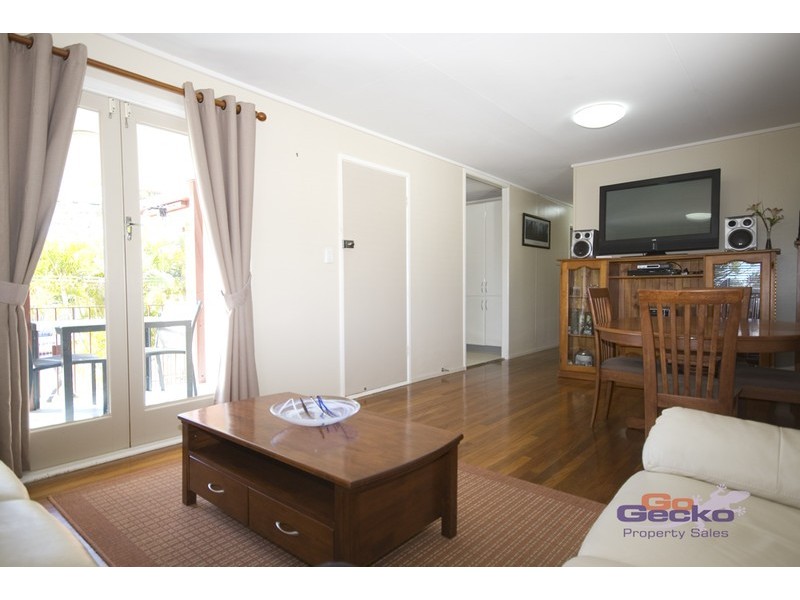 26 Hayden Street, Riverview QLD 4303