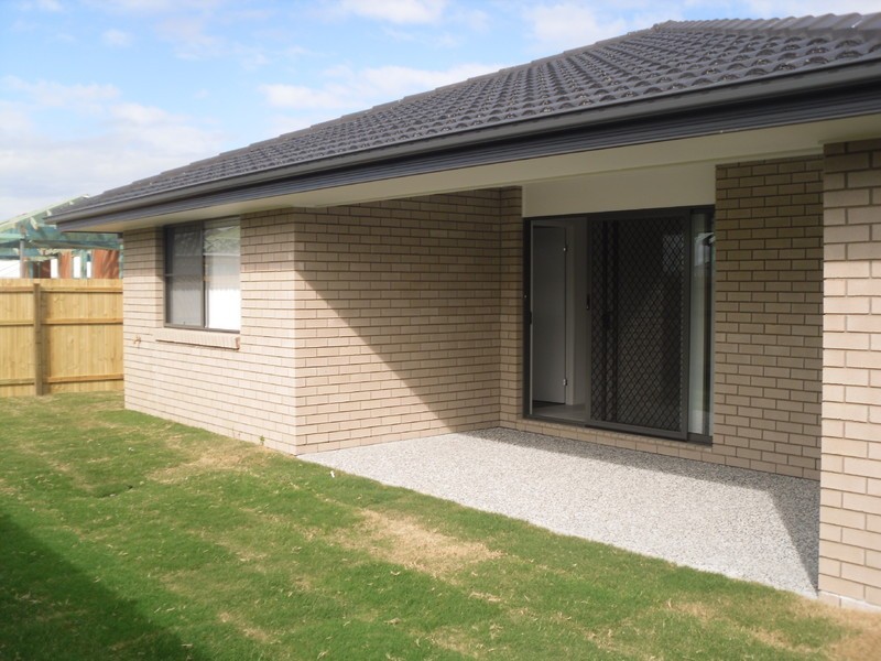 9 McCullan Street, Caboolture QLD 4510